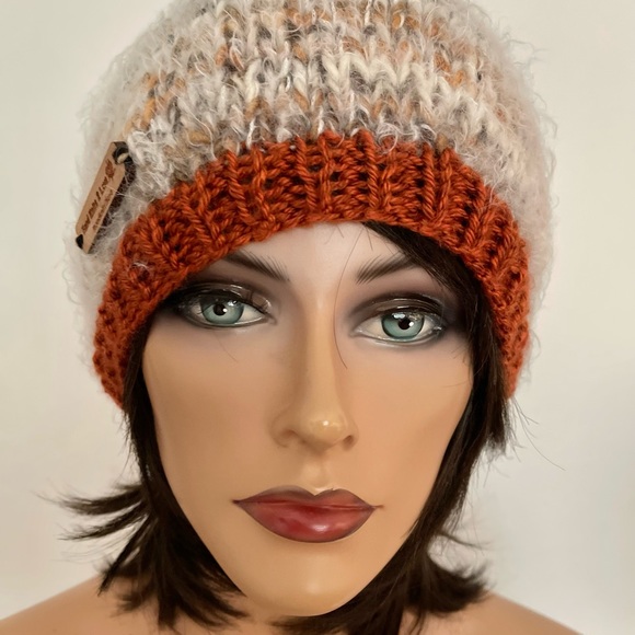 Hand Knits 2 Love Slouch Hat Beanie Cap Faux Fur Pom Pom Designer Mohair Look - Picture 3 of 12